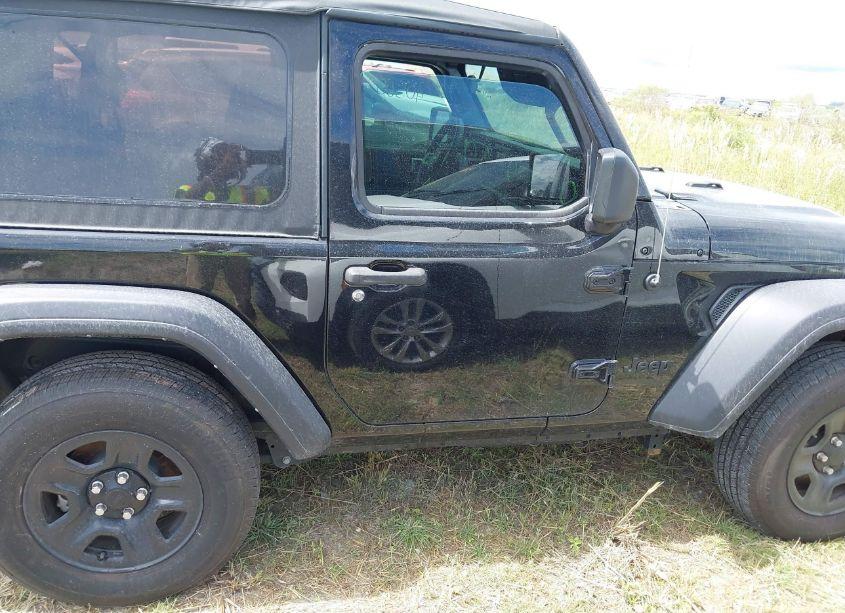 Photo 12 of 2022 Jeep Wrangler SPORT 4X4 (VIN 1C4GJXAN1NW254917)