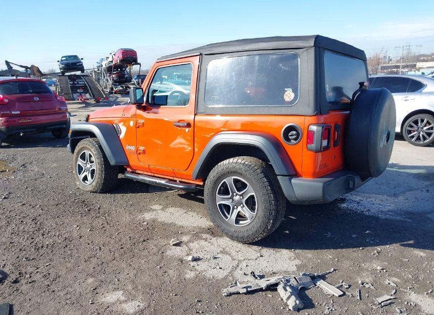 Photo 3 of 2018 Jeep Wrangler SPORT S 4X4 (VIN 1C4GJXAN3JW229933)