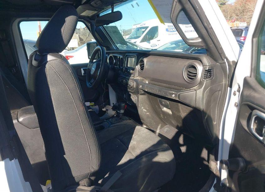 Photo 5 of 2021 Jeep Wrangler SPORT 4X4 (VIN 1C4GJXAN4MW762667)