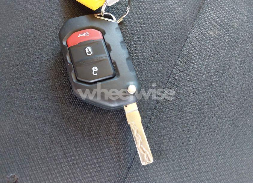 Photo 11 of 2020 Jeep Wrangler SPORT S 4X4 (VIN 1C4GJXAN5LW146068)