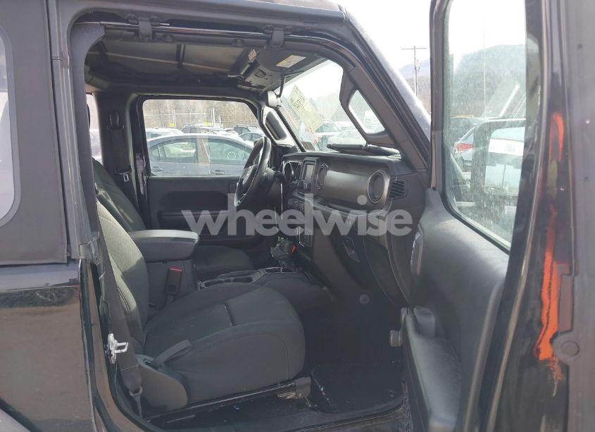 Photo 5 of 2020 Jeep Wrangler SPORT 4X4 (VIN 1C4GJXAN5LW289263)