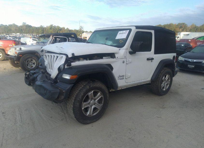 Photo 2 of 2020 Jeep Wrangler SPORT S 4X4 (VIN 1C4GJXAN7LW227671)