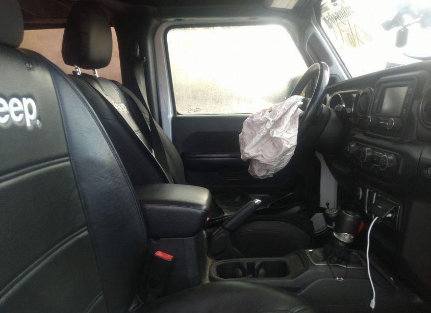 Photo 5 of 2020 Jeep Wrangler SPORT S 4X4 (VIN 1C4GJXAN7LW227671)
