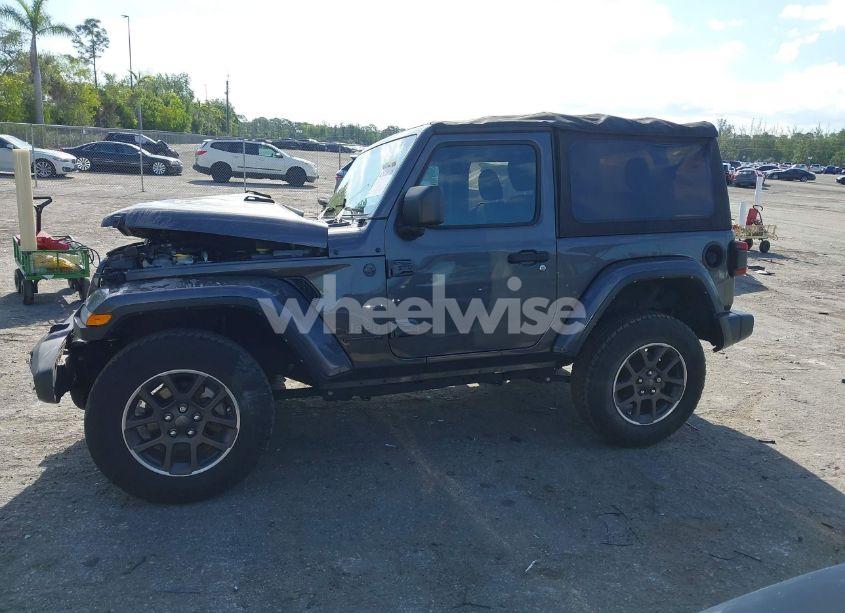 Photo 15 of 2021 Jeep Wrangler 80TH ANNIVERSARY 4X4 (VIN 1C4GJXAN7MW691190)