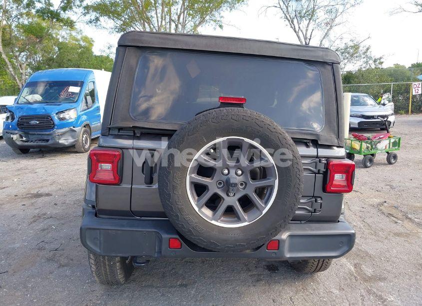 Photo 17 of 2021 Jeep Wrangler 80TH ANNIVERSARY 4X4 (VIN 1C4GJXAN7MW691190)