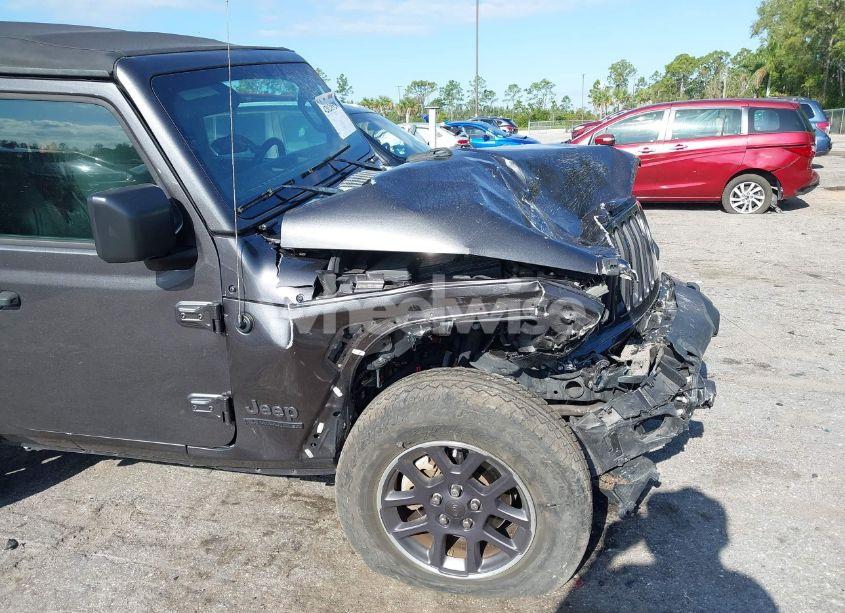 Photo 6 of 2021 Jeep Wrangler 80TH ANNIVERSARY 4X4 (VIN 1C4GJXAN7MW691190)