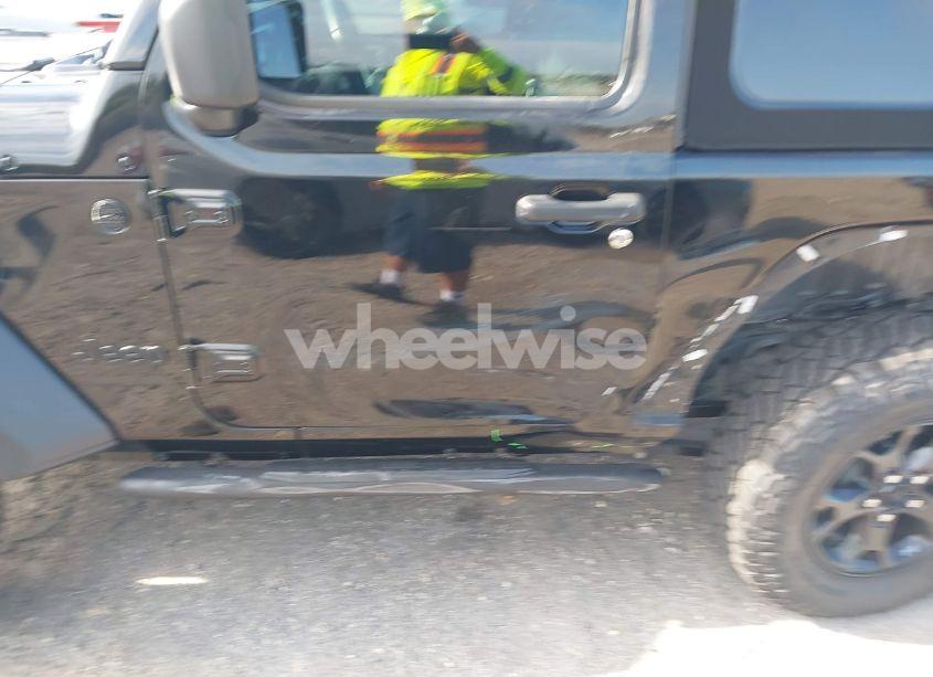Photo 19 of 2021 Jeep Wrangler WILLYS 4X4 (VIN 1C4GJXAN7MW796019)