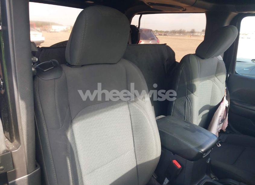 Photo 8 of 2021 Jeep Wrangler WILLYS 4X4 (VIN 1C4GJXAN7MW796019)