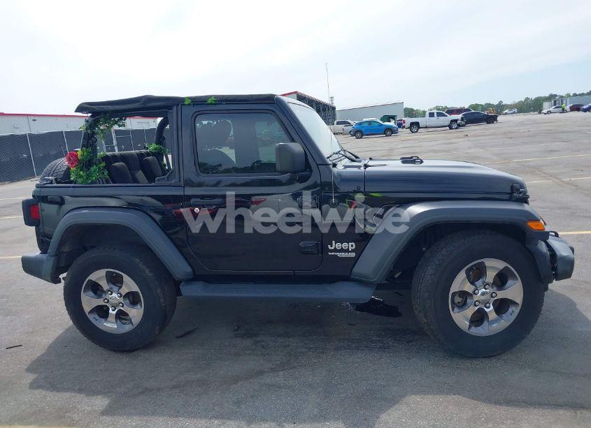 Photo 13 of 2018 Jeep Wrangler SPORT S 4X4 (VIN 1C4GJXAN8JW290064)