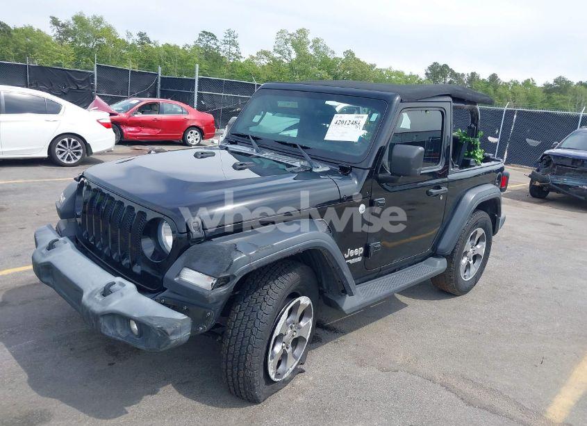 Photo 2 of 2018 Jeep Wrangler SPORT S 4X4 (VIN 1C4GJXAN8JW290064)