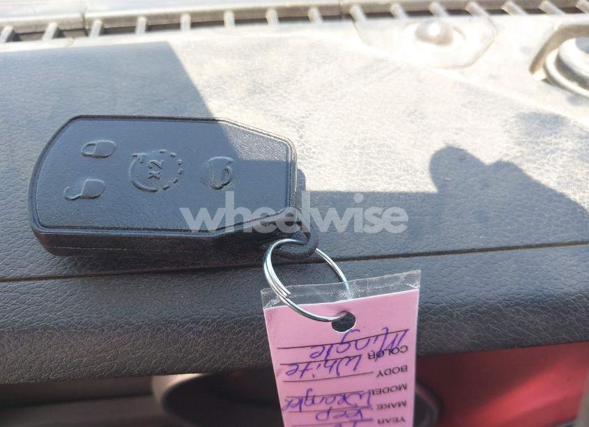 Photo 11 of 2018 Jeep Wrangler SPORT S 4X4 (VIN 1C4GJXAN8JW302519)