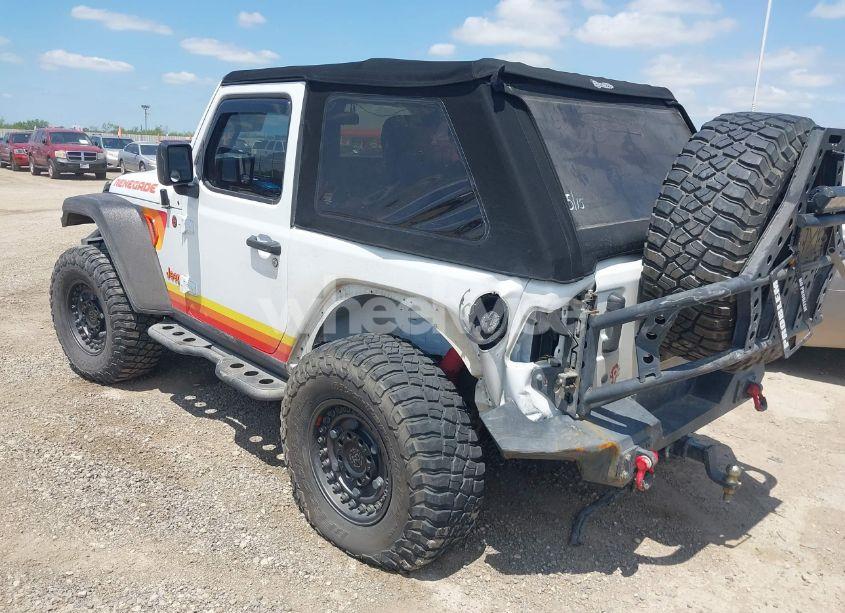 Photo 3 of 2018 Jeep Wrangler SPORT S 4X4 (VIN 1C4GJXAN8JW302519)