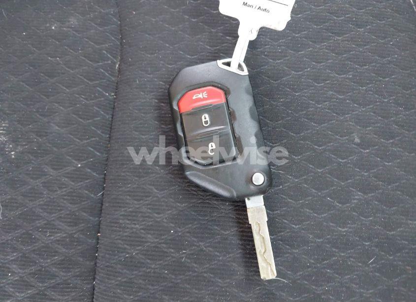 Photo 11 of 2021 Jeep Wrangler 80TH ANNIVERSARY 4X4 (VIN 1C4GJXAN8MW700480)