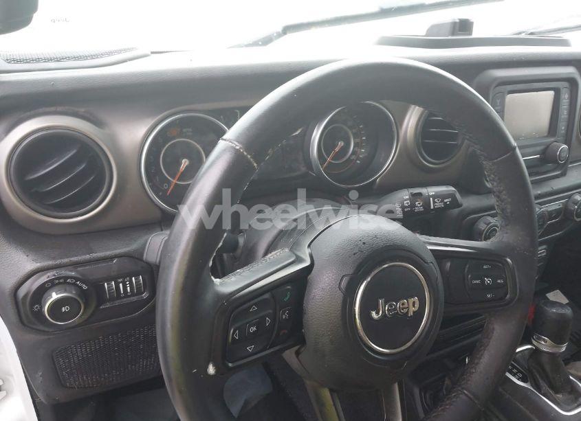 Photo 7 of 2018 Jeep Wrangler SPORT S 4X4 (VIN 1C4GJXAN9JW200341)