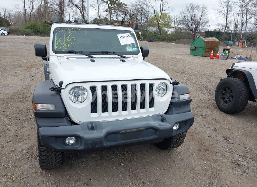 Photo 12 of 2018 Jeep Wrangler SPORT S 4X4 (VIN 1C4GJXANXJW189849)