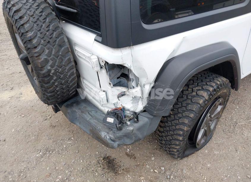 Photo 6 of 2018 Jeep Wrangler SPORT S 4X4 (VIN 1C4GJXANXJW189849)