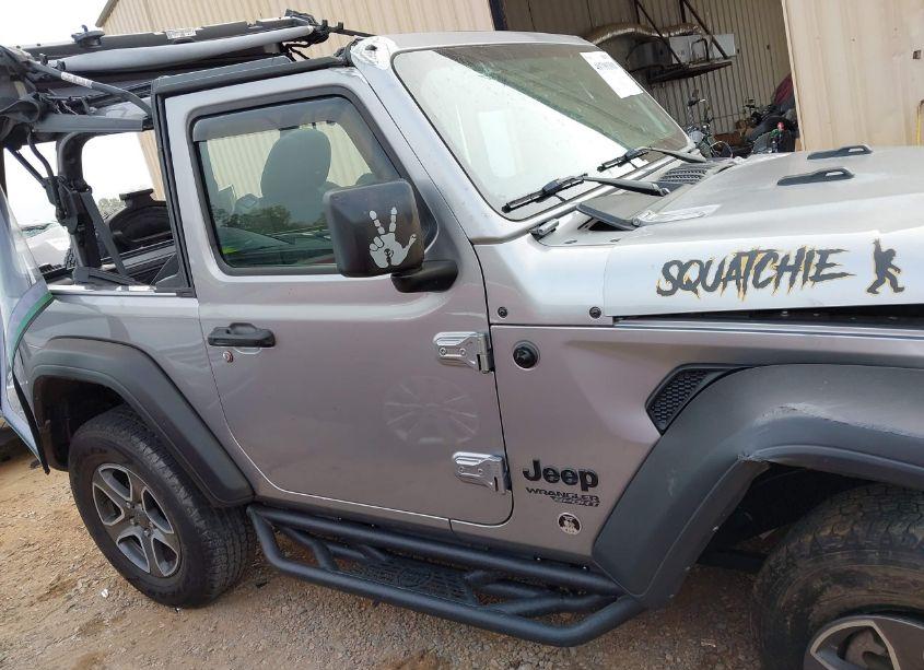 Photo 12 of 2021 Jeep Wrangler SPORT 4X4 (VIN 1C4GJXANXMW660063)