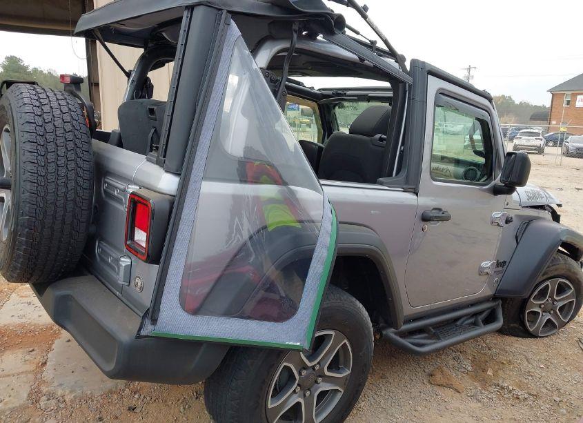 Photo 4 of 2021 Jeep Wrangler SPORT 4X4 (VIN 1C4GJXANXMW660063)