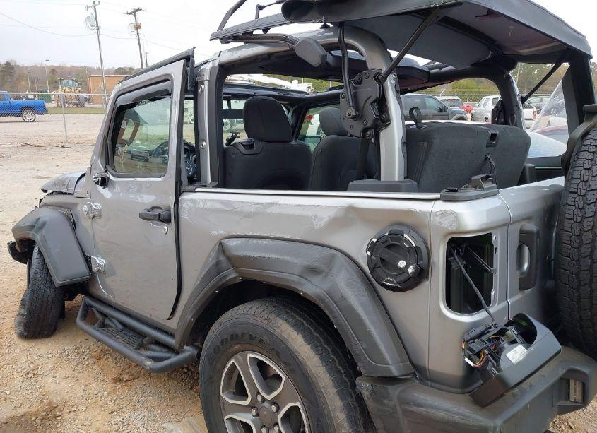 Photo 6 of 2021 Jeep Wrangler SPORT 4X4 (VIN 1C4GJXANXMW660063)