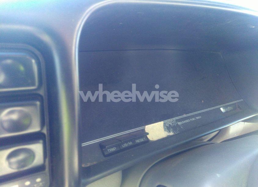 Photo 7 of 1994 Chrysler Town & COUNTRY (VIN 1C4GK54L7RX346142)