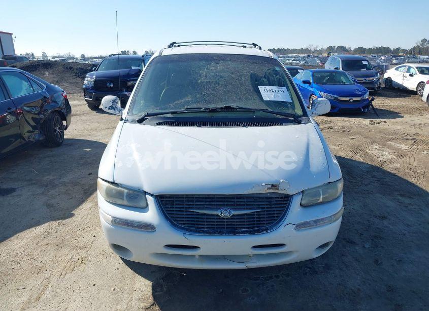Photo 15 of 2000 Chrysler Town & COUNTRY LX (VIN 1C4GP44G1YB791034)