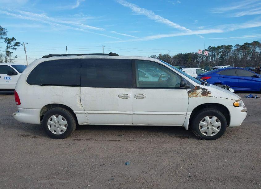 Photo 13 of 2000 Chrysler Town & COUNTRY LX (VIN 1C4GP44G7YB670377)