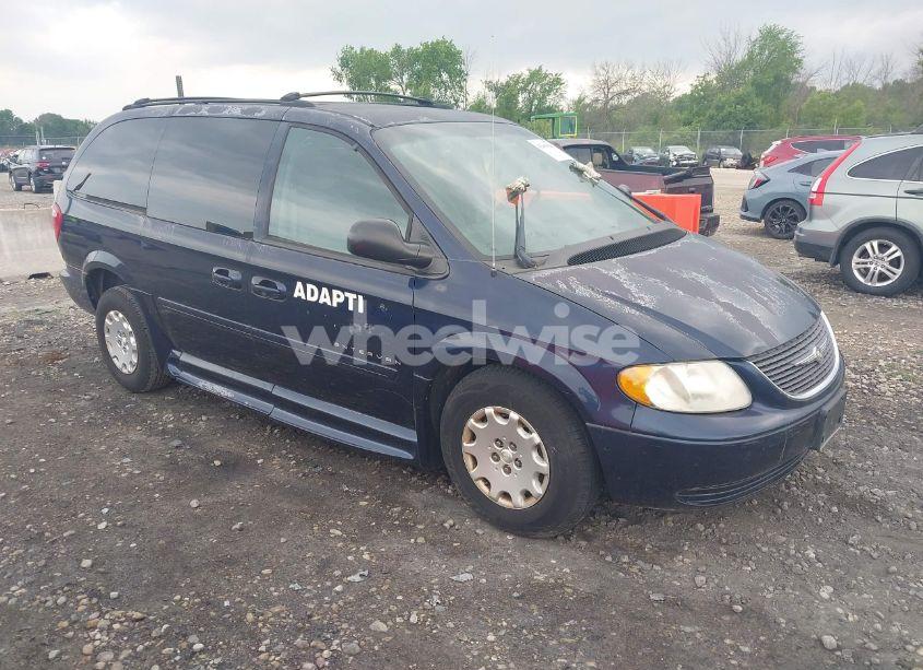 2004 Chrysler Town & COUNTRY LX (VIN 1C4GP44R24B527042) main photo