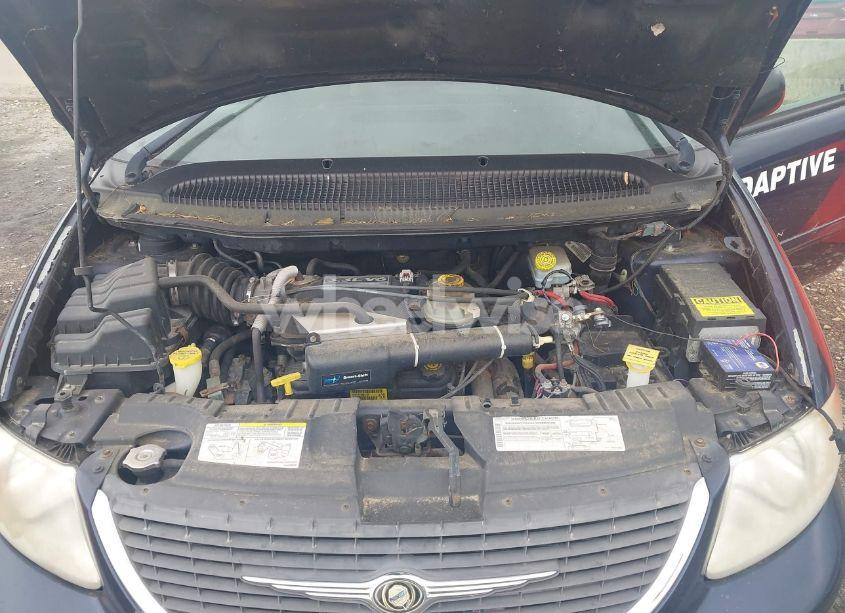 Photo 10 of 2004 Chrysler Town & COUNTRY LX (VIN 1C4GP44R24B527042)