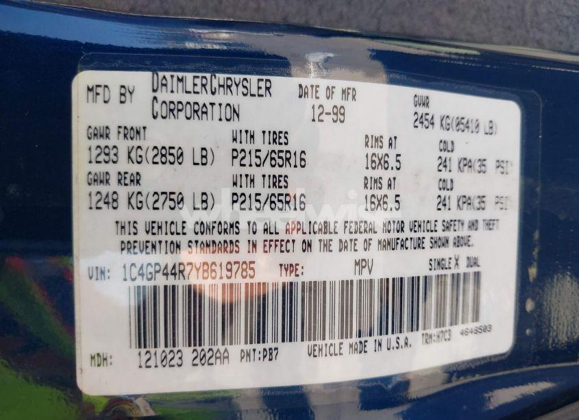 Photo 9 of 2000 Chrysler Town & COUNTRY LX (VIN 1C4GP44R7YB619785)