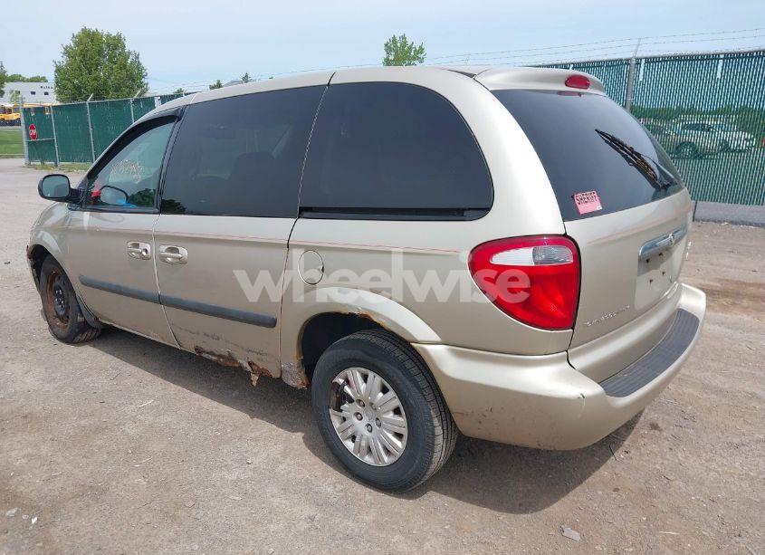 Photo 3 of 2005 Chrysler Town & COUNTRY (VIN 1C4GP45R15B114500)