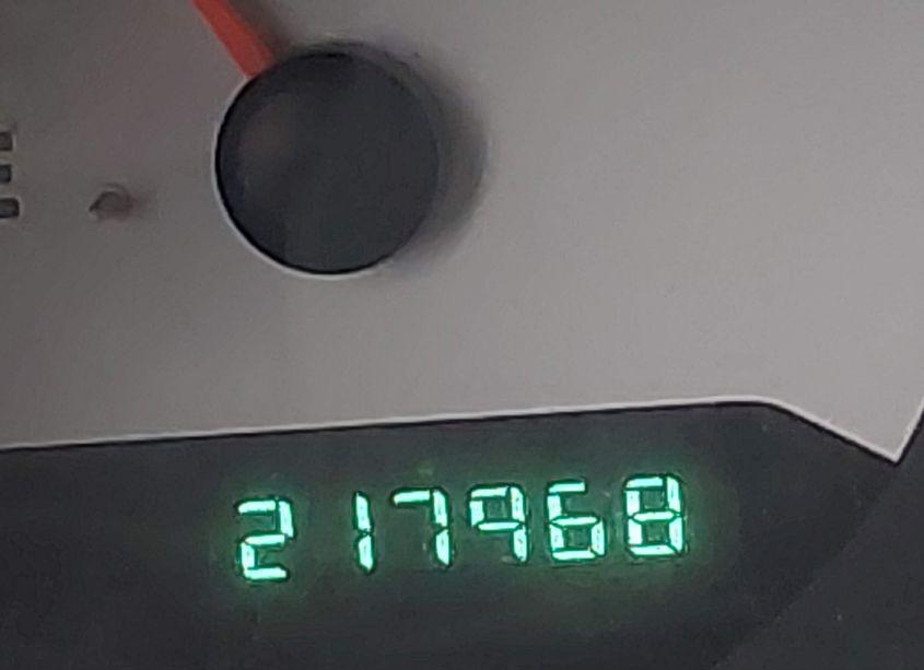 Photo 15 of 2005 Chrysler Town & COUNTRY (VIN 1C4GP45R15B235091)