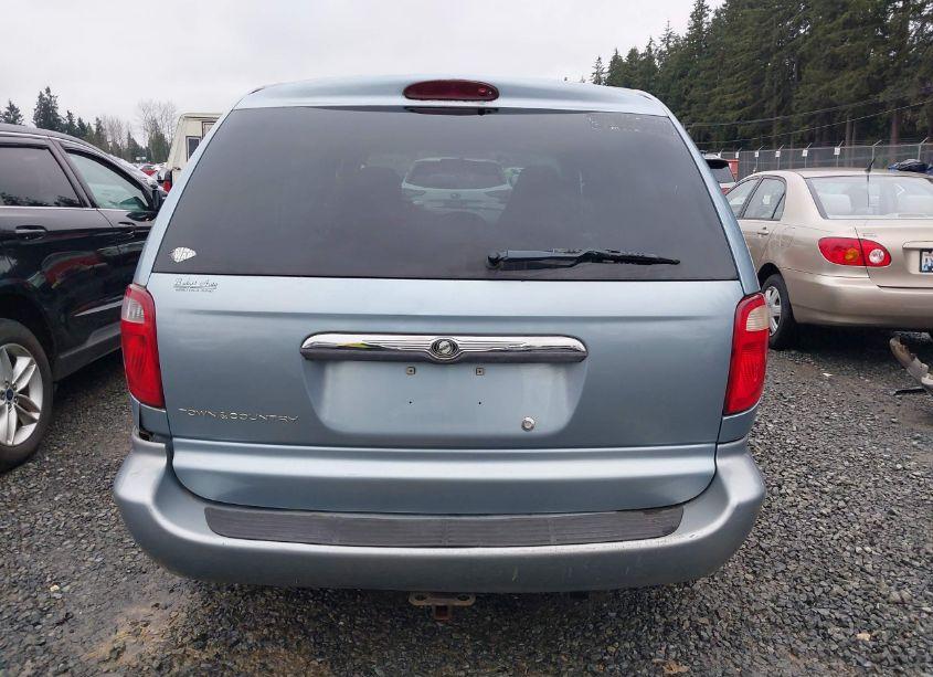 Photo 16 of 2005 Chrysler Town & COUNTRY (VIN 1C4GP45R15B235091)