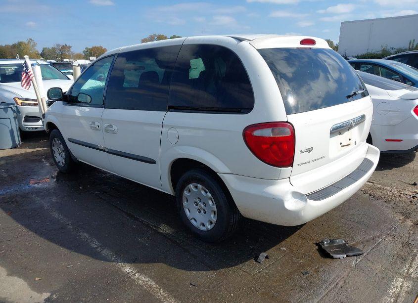 Photo 3 of 2004 Chrysler Town & COUNTRY (VIN 1C4GP45R34B539571)