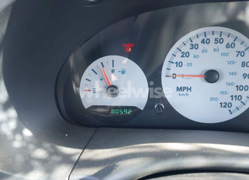 Photo 15 of 2005 Chrysler Town & COUNTRY (VIN 1C4GP45R35B253320)