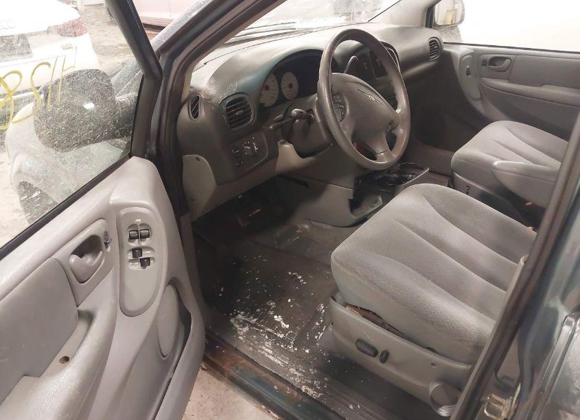 Photo 5 of 2005 Chrysler Town & COUNTRY (VIN 1C4GP45R35B313449)