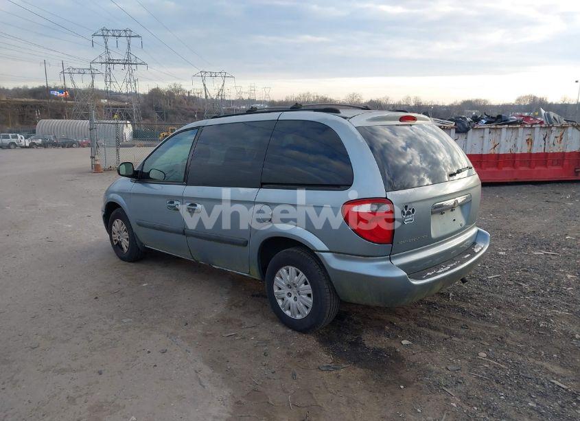 Photo 3 of 2005 Chrysler Town & COUNTRY (VIN 1C4GP45R45B239426)