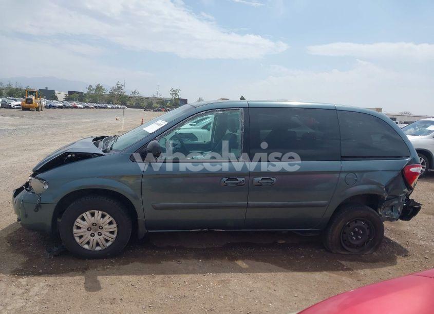 Photo 14 of 2005 Chrysler Town & COUNTRY (VIN 1C4GP45R45B368637)