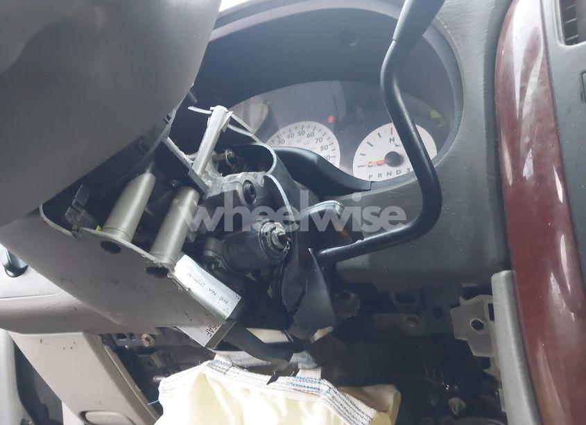 Photo 11 of 2005 Chrysler Town & COUNTRY (VIN 1C4GP45R55B386483)