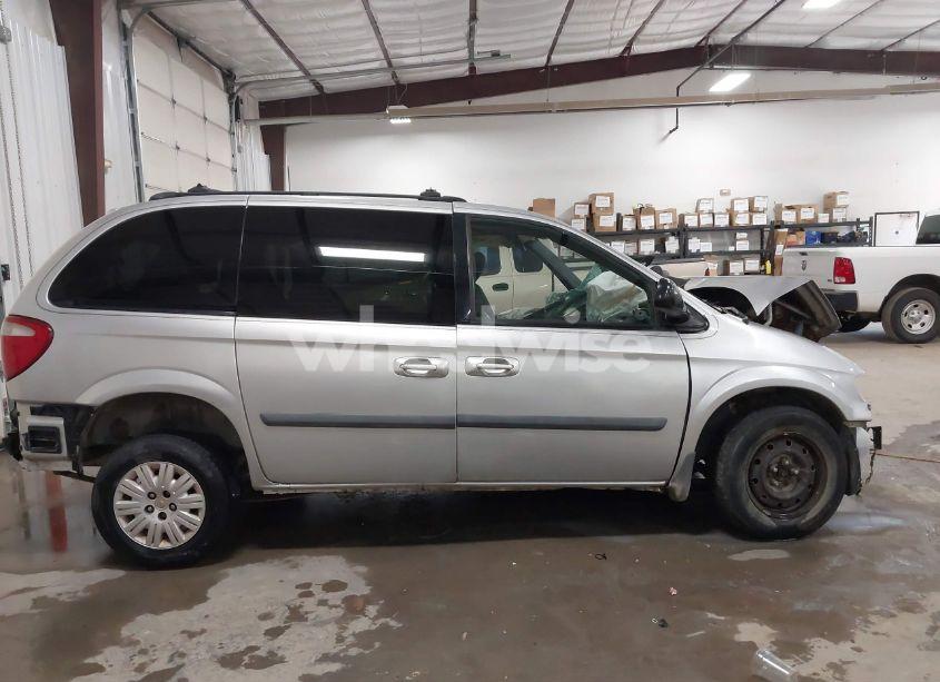 Photo 14 of 2005 Chrysler Town & COUNTRY (VIN 1C4GP45R65B182937)