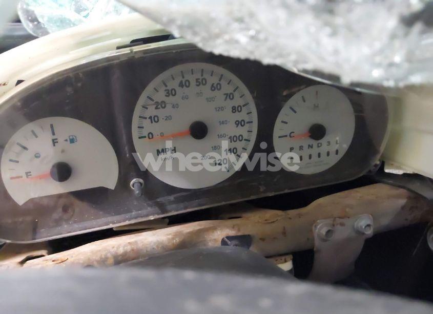 Photo 7 of 2005 Chrysler Town & COUNTRY (VIN 1C4GP45R65B182937)