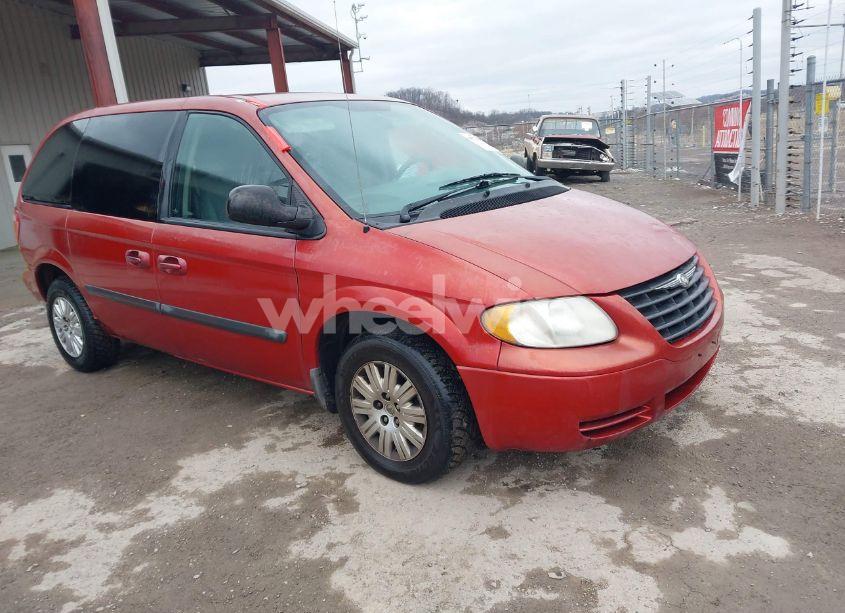 2005 Chrysler Town & COUNTRY (VIN 1C4GP45R75B441872) main photo