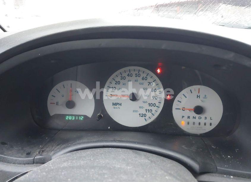 Photo 7 of 2005 Chrysler Town & COUNTRY (VIN 1C4GP45R75B441872)