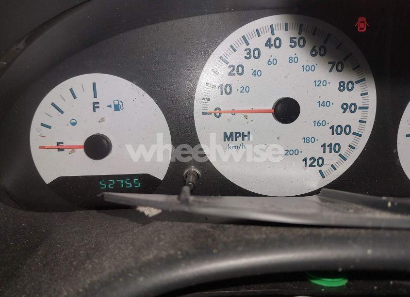 Photo 15 of 2005 Chrysler Town & COUNTRY (VIN 1C4GP45R85B130953)