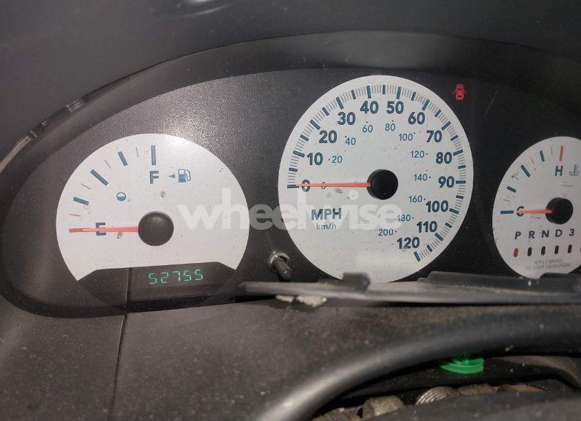 Photo 7 of 2005 Chrysler Town & COUNTRY (VIN 1C4GP45R85B130953)