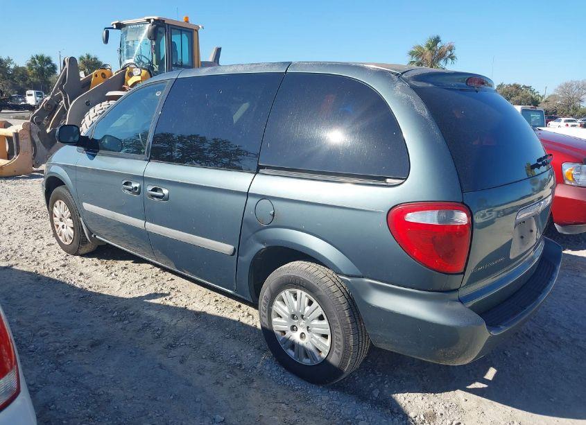 Photo 3 of 2005 Chrysler Town & COUNTRY (VIN 1C4GP45R95B438892)