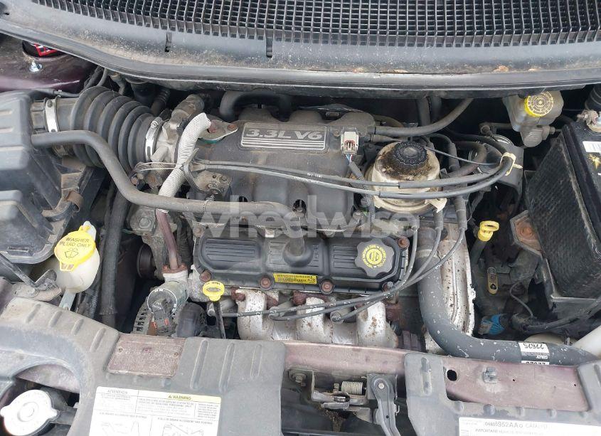 Photo 10 of 2004 Chrysler Town & COUNTRY (VIN 1C4GP45RX4B566654)