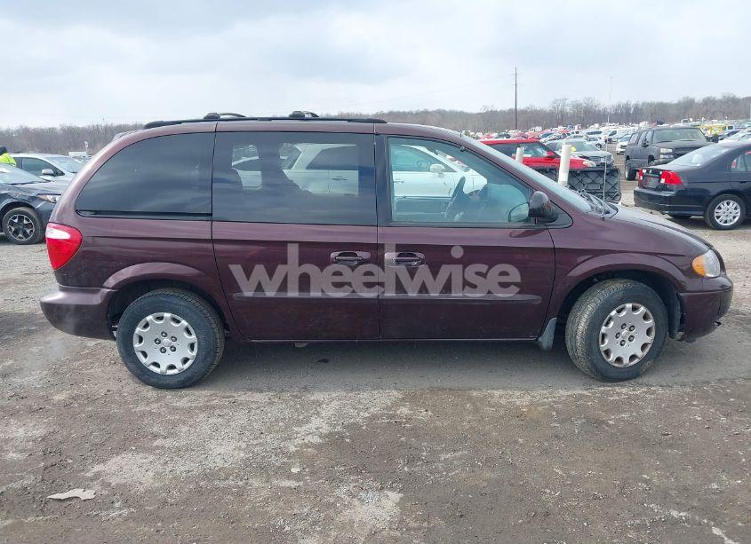 Photo 13 of 2004 Chrysler Town & COUNTRY (VIN 1C4GP45RX4B566654)