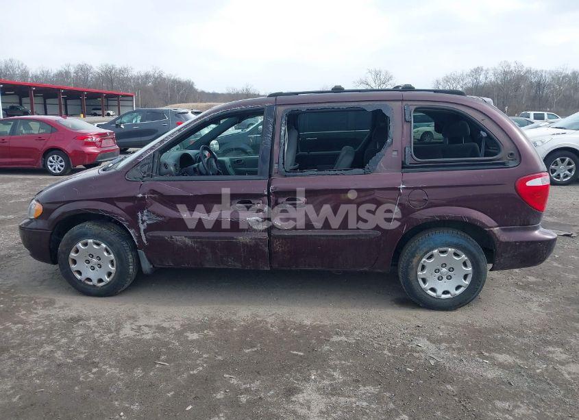 Photo 14 of 2004 Chrysler Town & COUNTRY (VIN 1C4GP45RX4B566654)