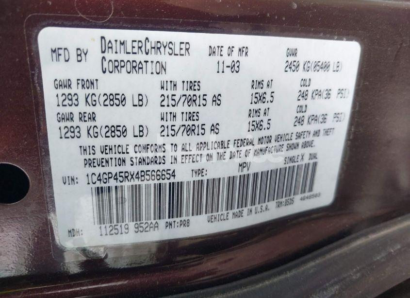 Photo 9 of 2004 Chrysler Town & COUNTRY (VIN 1C4GP45RX4B566654)