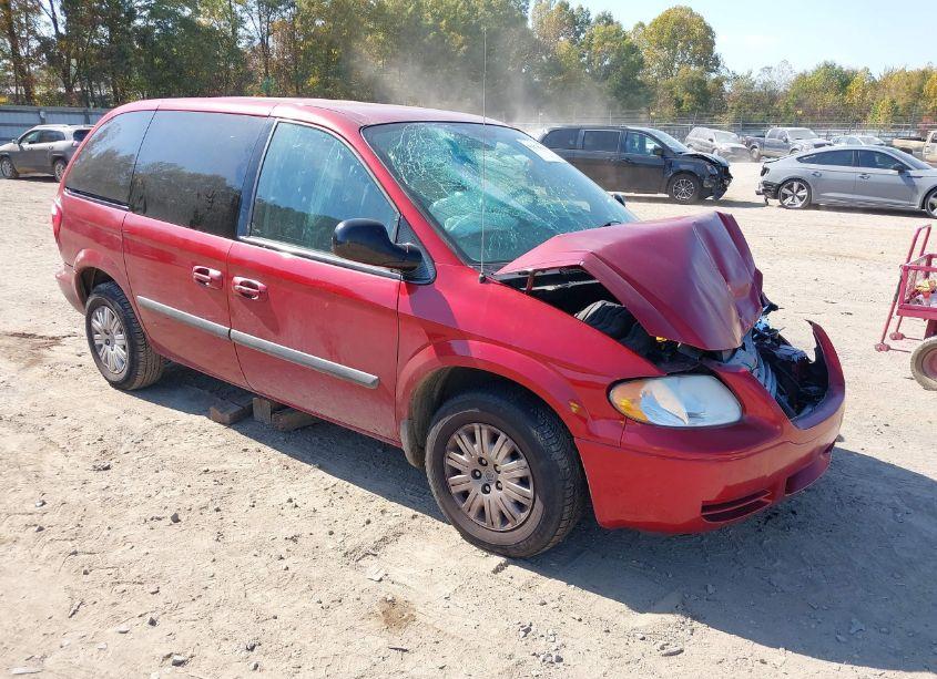 2005 Chrysler Town & COUNTRY (VIN 1C4GP45RX5B439775) main photo